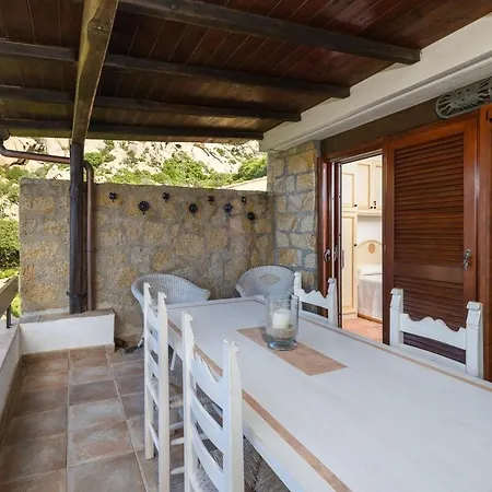 アパート Elegant バージャ・サルディニア